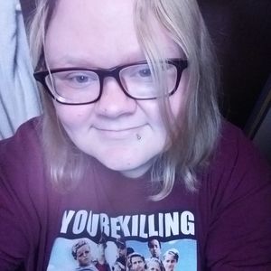 Meet your Posher, Angela